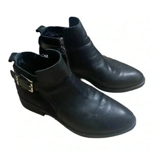 The Wishbone Collection Black Bootie